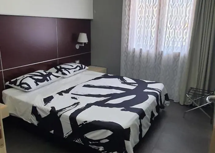 公寓 Cri's & Guest *